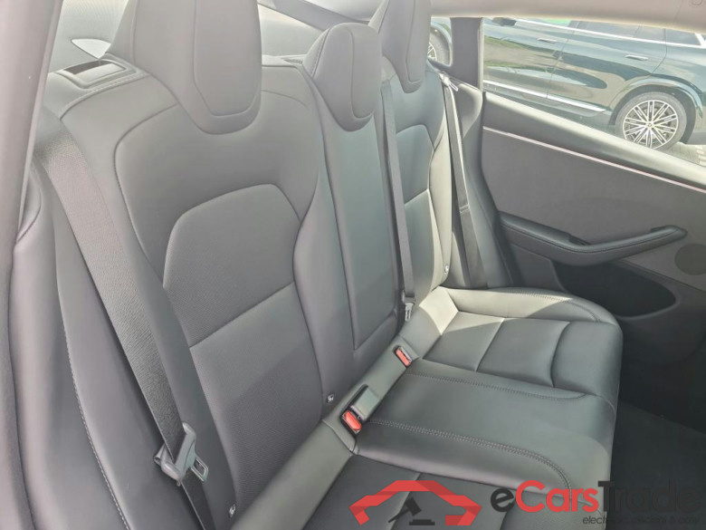 TESLA MODEL 3 BEV RWD AUTO #6