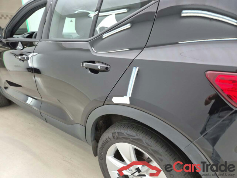 VOLVO XC40 B3 CORE AUT. #5