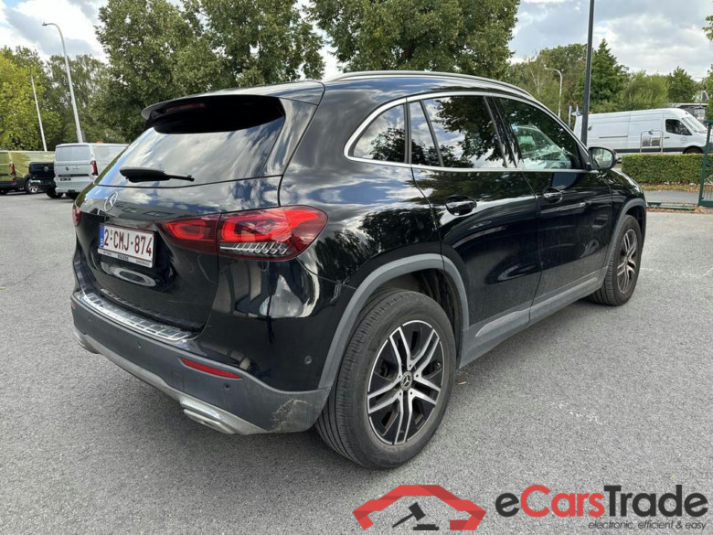 MERCEDES-BENZ GLA (H247) GLA 180 Luxury Line #3