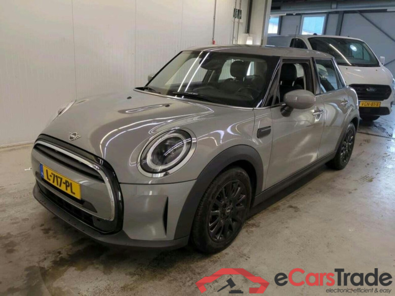 Mini 5-deurs 1.5 Cooper Bns Ed. #1