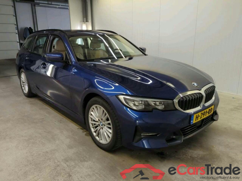 BMW 3-serie Touring 320i Executive Ed. #5