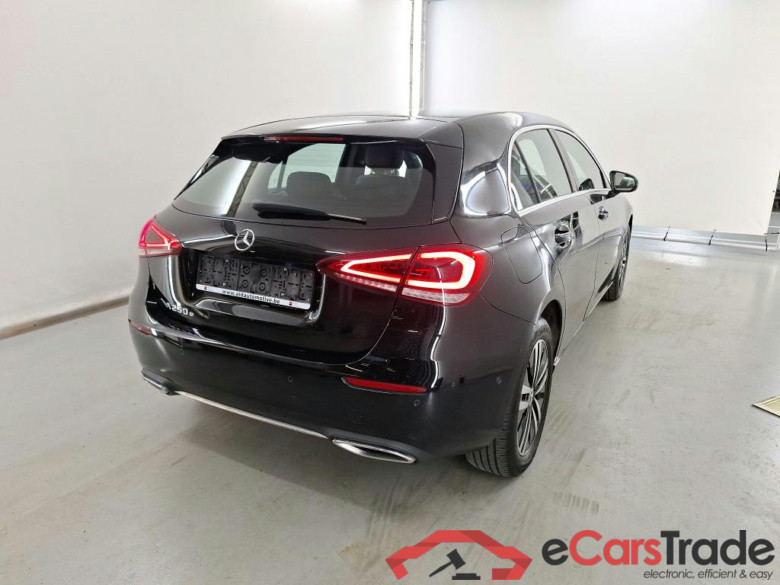 MERCEDES-BENZ A-CLASS 1.3 A 250 E DCT BUSINESS SOLUTION #4
