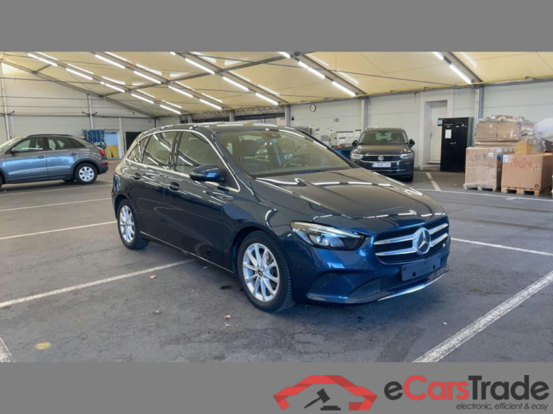 MERCEDES-BENZ B-Class (W247) B 180 Launch Edition #2