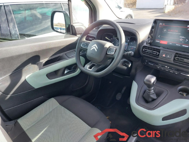 CITROEN Berlingo / 2018 / 5P / monovolumen compacto Talla M PureTech 110 S&S FEEL #3