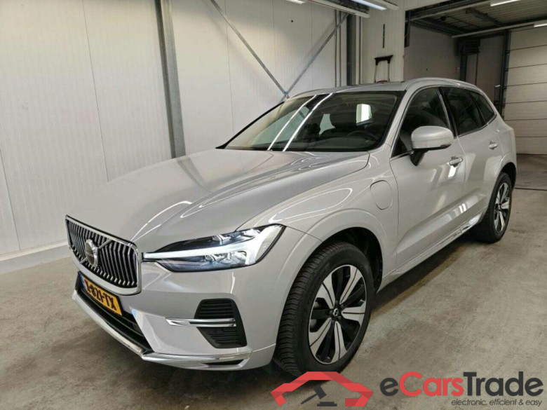 VOLVO XC60 2.0 T6 AWD + Bright #1