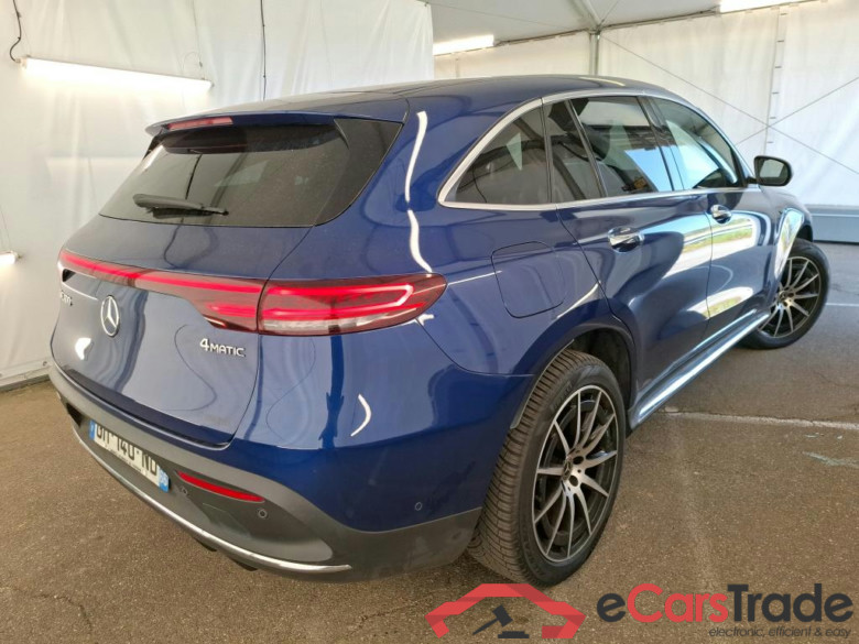 EQC / 2019 / 5P / SUV EQC 400 AMG Line 4MATIC #4