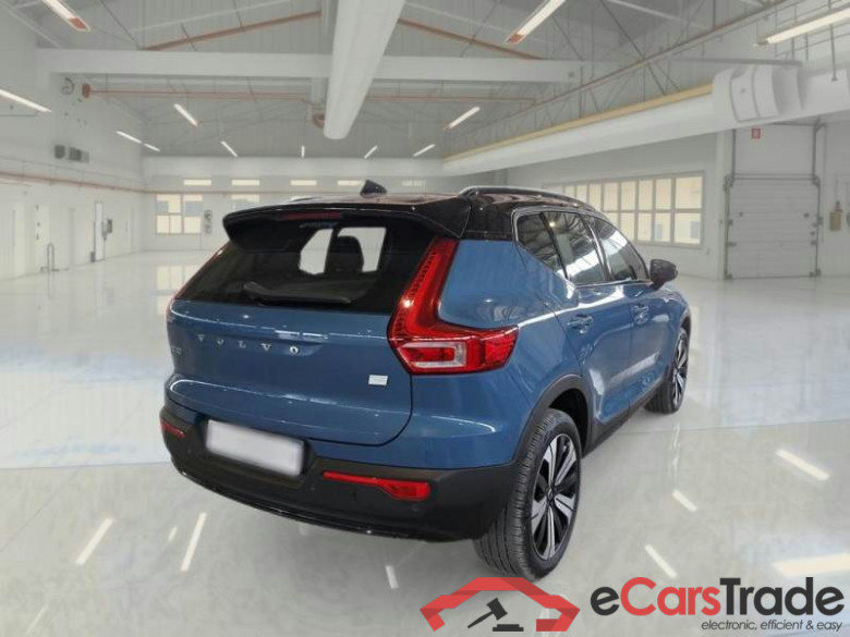 VOLVO XC40 / 2021 / 5P / SUV RECHARGE TWIN PLUS #2