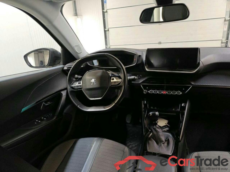 PEUGEOT 2008 1.5 HDi B.L. Allure #3