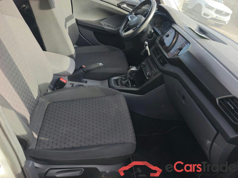 VOLKSWAGEN T-Cross / 2018 / 5P / todoterreno Advance 1.0 TSI 85kW (115CV) DSG (AC) #6