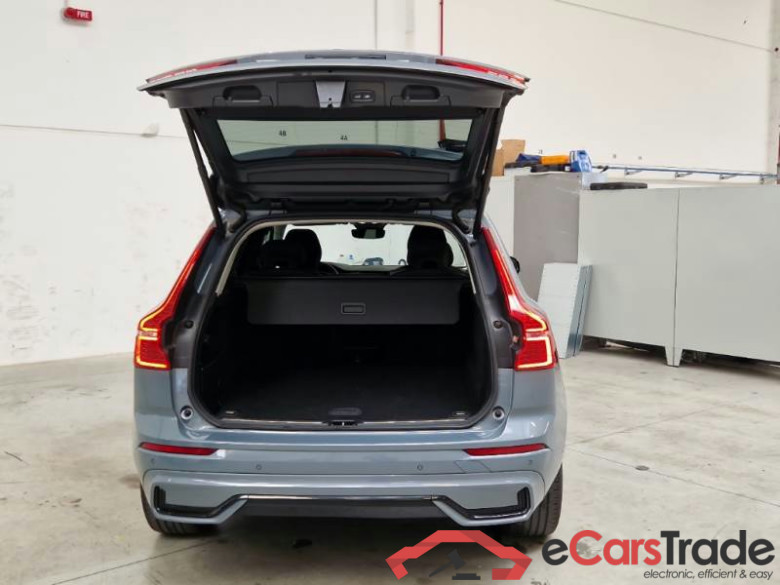 VOLVO XC60 / 2021 / 5P / SUV B4 D AWD AUTOMATICO PLUS DARK #5
