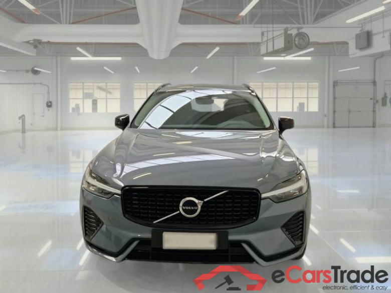 VOLVO XC60 / 2021 / 5P / SUV B4 D AWD AUTOMATICO PLUS DARK #6