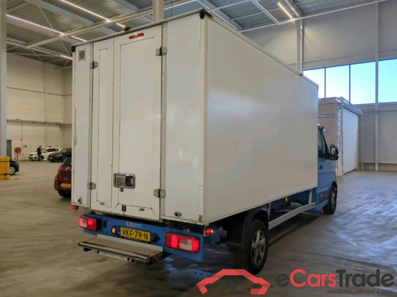 Volkswagen Crafter 35 2.0TDI 75kW L4 FWD Gesloten Laadbak #2