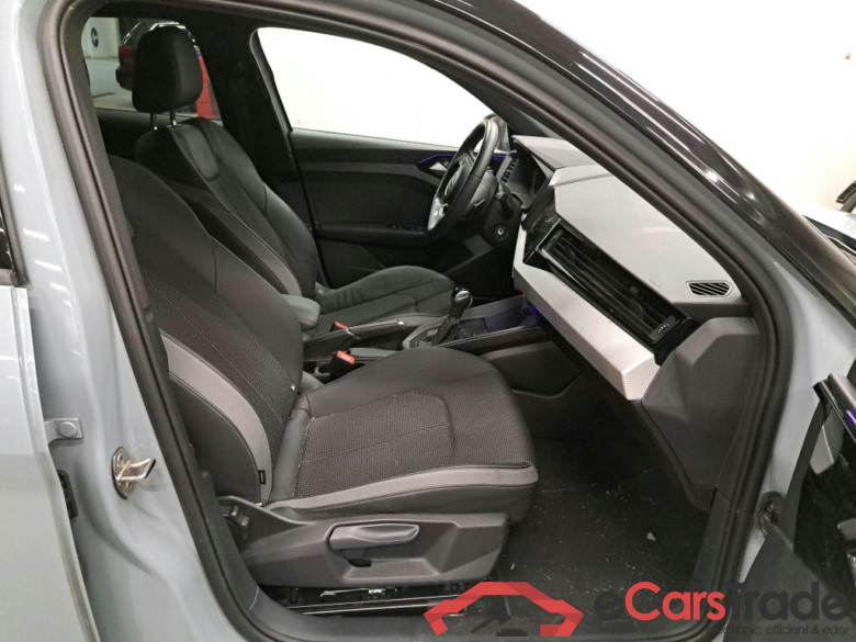 AUDI - AUD A1 SB 25 TFSI 95PK S-Tronic S Line Business Edition & Pack Business Plus & LED & Cruise Control & Trunk Module & APS Front & Rear * PETROL * #3