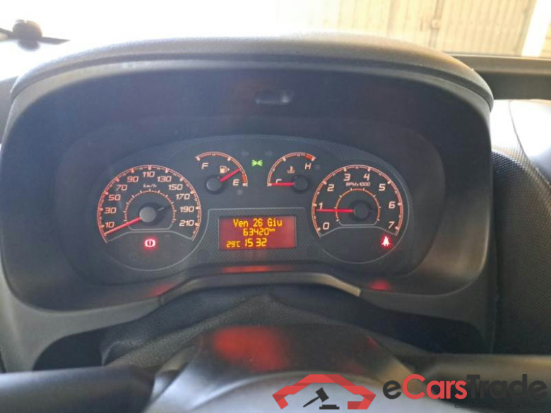 FIAT FIORINO / 2016 / 4P / VETT. FURGONATA 1.3 MULTIJET 95 CV E6D-TEMP SX #4