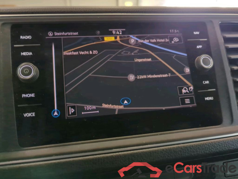 VOLKSWAGEN Crafter 103 kW #2
