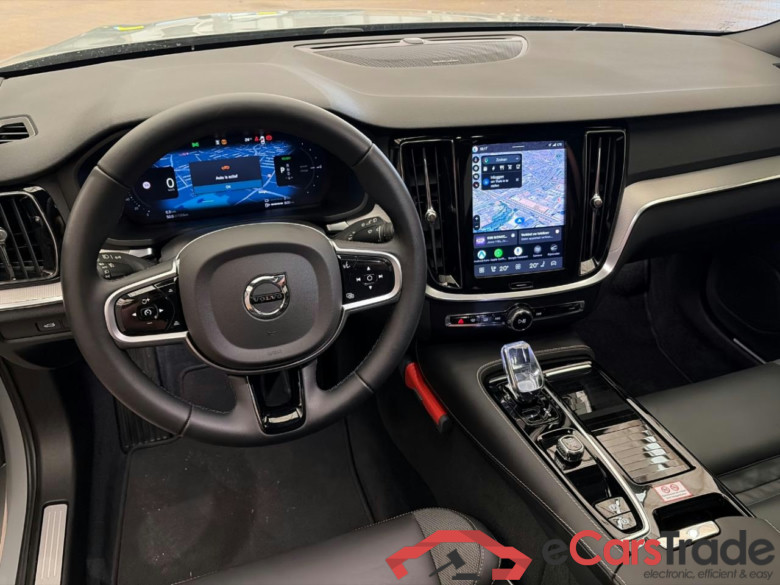 VOLVO V60 2.0 T6 AWD + Dark #5