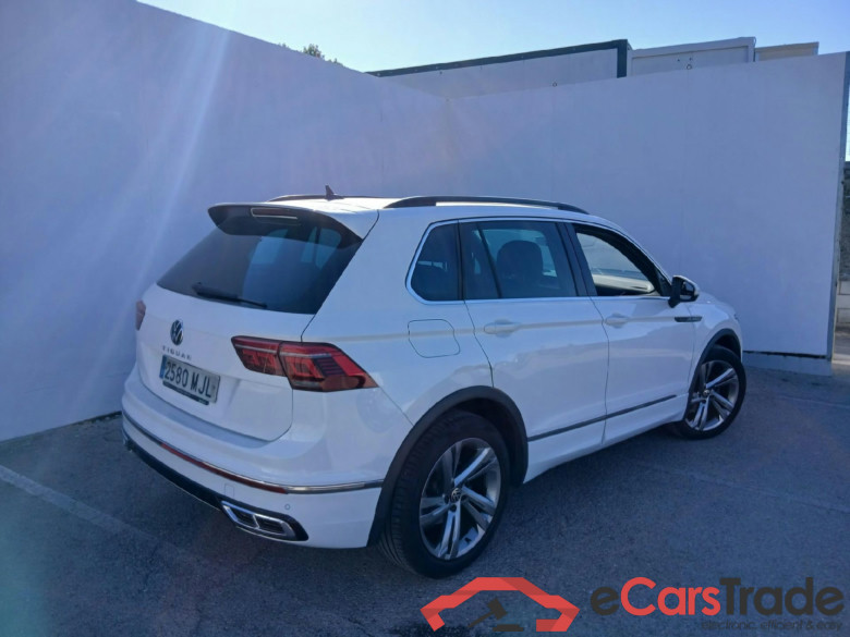 VOLKSWAGEN Tiguan / 2020 / 5P / todoterreno R-Line 2.0 TDI 110kW (150CV) DSG (AC2) #2