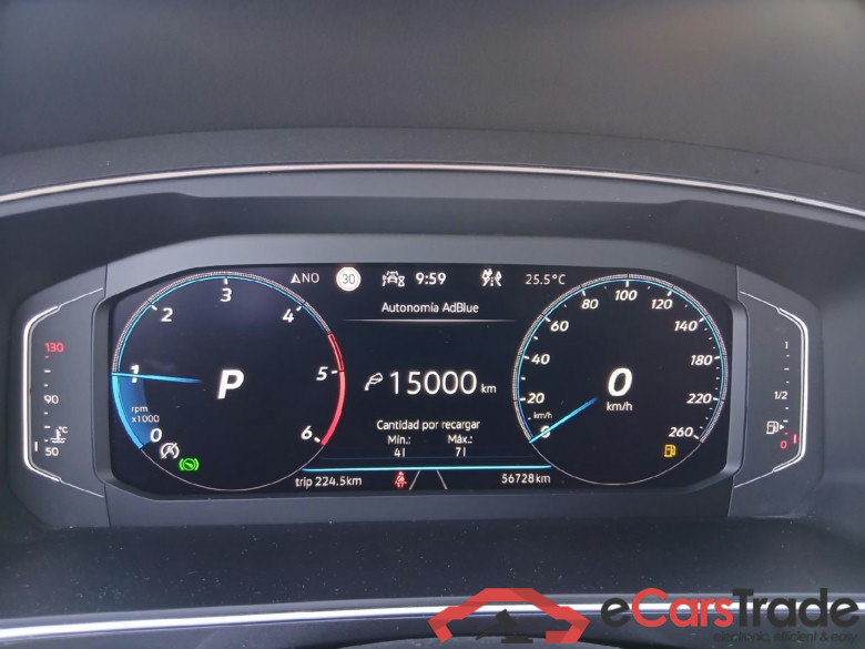 VOLKSWAGEN Tiguan / 2020 / 5P / todoterreno R-Line 2.0 TDI 110kW (150CV) DSG (AC2) #4