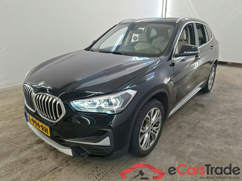 BMW X1 sDrive18iA Model xLine (S07LM) #1