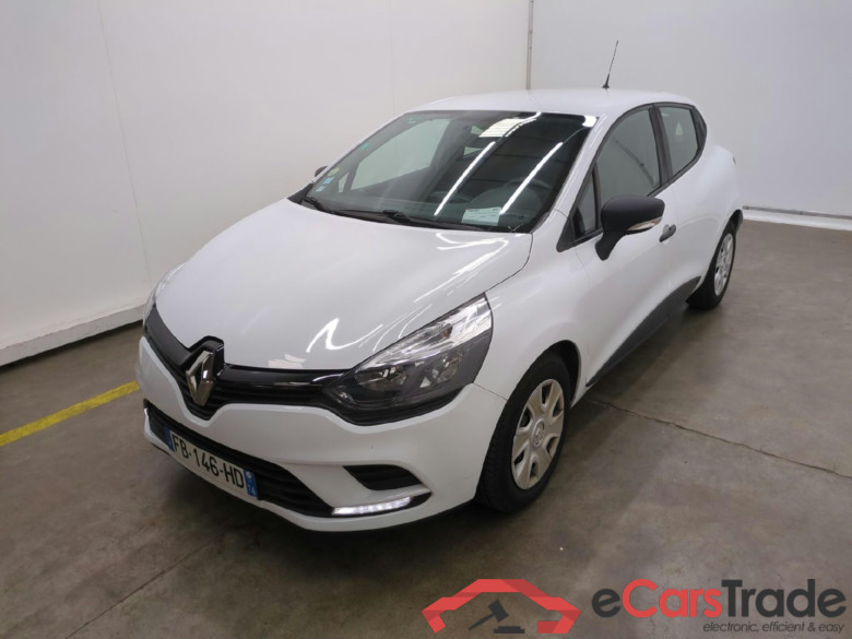 Clio IV Air 1.5 dCi 90CV BVM5 E6 #1
