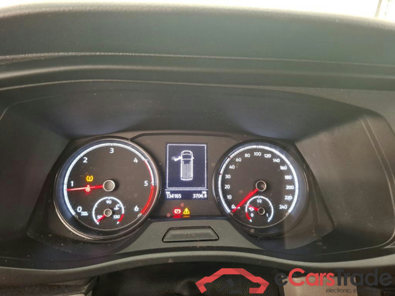 VOLKSWAGEN Transporter / 2019 / 4P / Fourgon tôlé 2.0 TDi 110 L1H1 Business Line #6