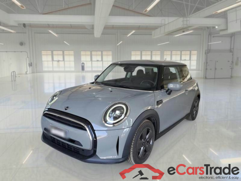 MINI MINI / 2021 / 3P / BERLINA COOPER CLASSIC AUTO #1