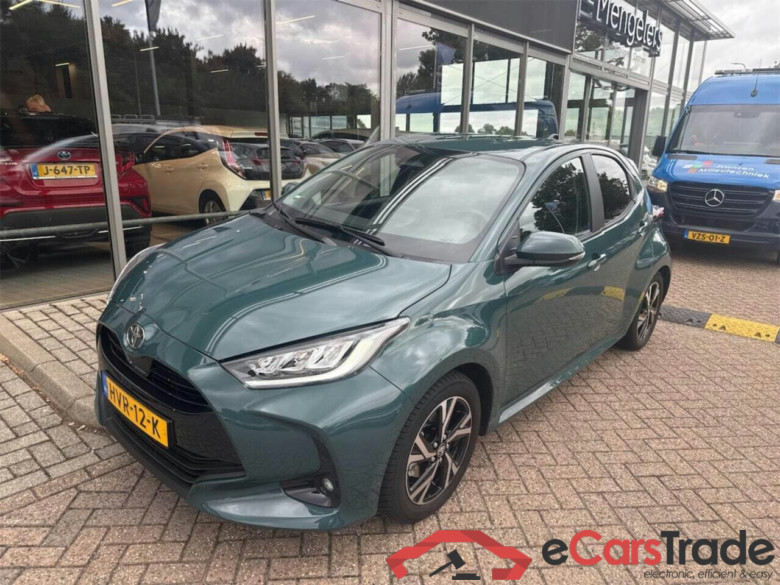 TOYOTA YARIS 1.5 Hybrid 115 Dynamic #1