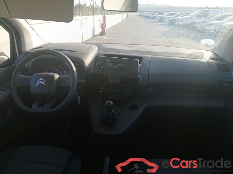 CITROEN Berlingo / 2018 / 4P / combi Talla M BlueHDi 100 LIVE (AC) #3