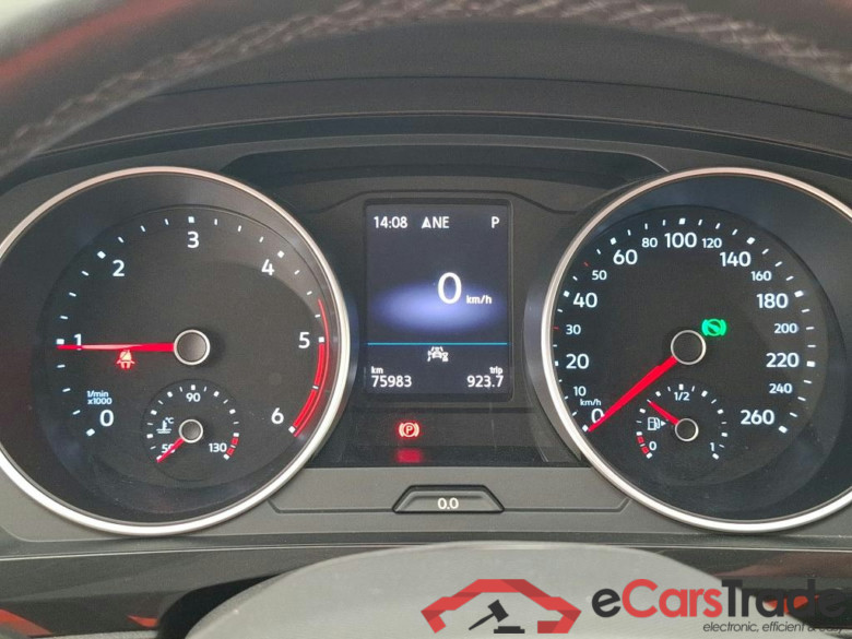 VOLKSWAGEN Tiguan  2020  5P  SUV 20 TDI 150 DSG7 Life Business #6