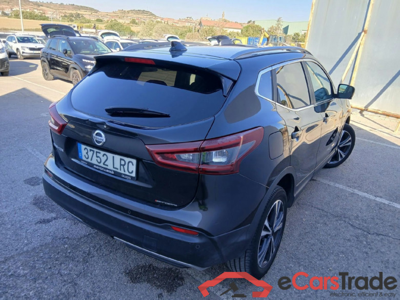 NISSAN QASHQAI / 2017 / 5P / todoterreno DIG-T 116 kW (160 CV) E6D DCT N-CONNECTA #2