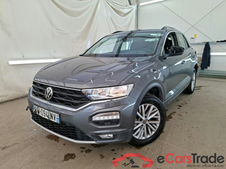 VOLKSWAGEN T-Roc / 2017 / 5P / SUV 1.0 TSI 110 LOUNGE