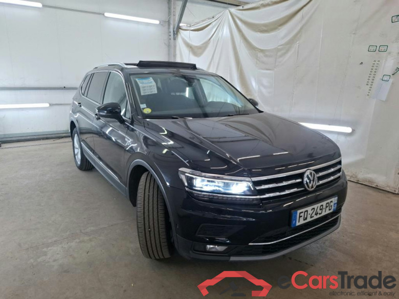 VOLKSWAGEN Tiguan Allspace / 2017 / 5P / SUV 2.0 TDI 150 DSG7 Carat #4