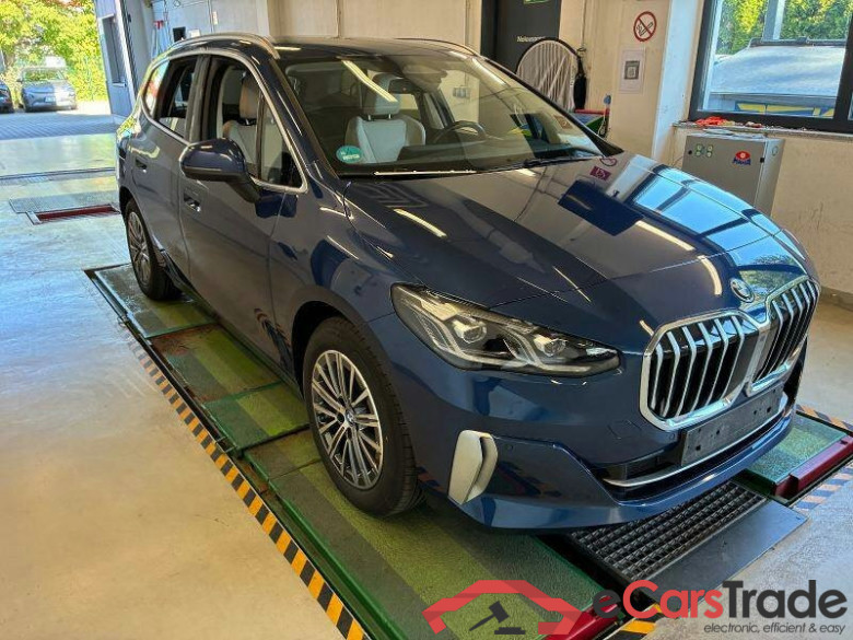 BMW 230e Active Tourer Plug-In Hybrid xDrive Luxury Aut. LED Head-Up LC-Pro Navi-Pro Sport-Leather KeylessGo Camera Klima PDC ... #2