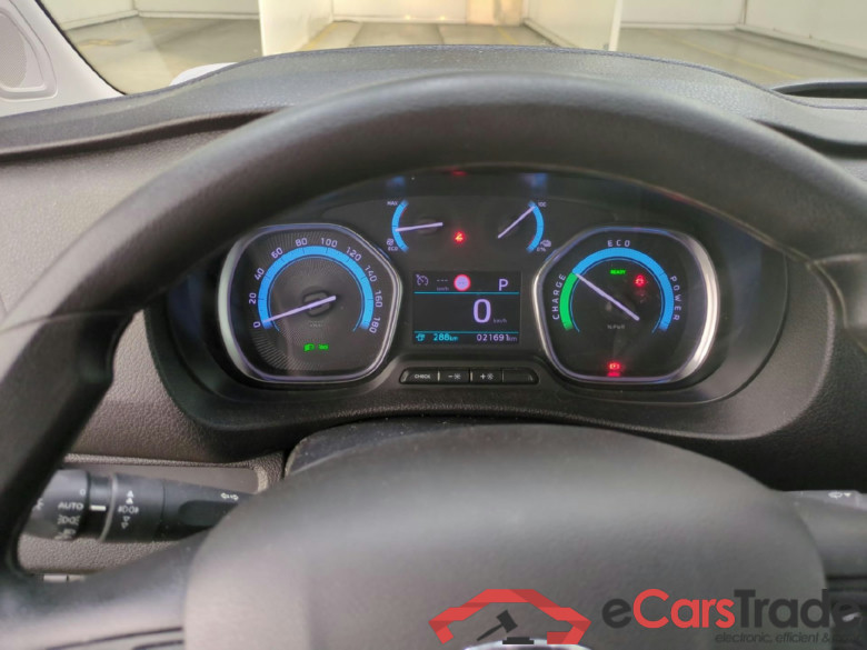 TOYOTA Proace / 2020 / 5P / Fourgon tôlé ELECTRIC LONG CREW CAB 75KWH BUSINESS #6