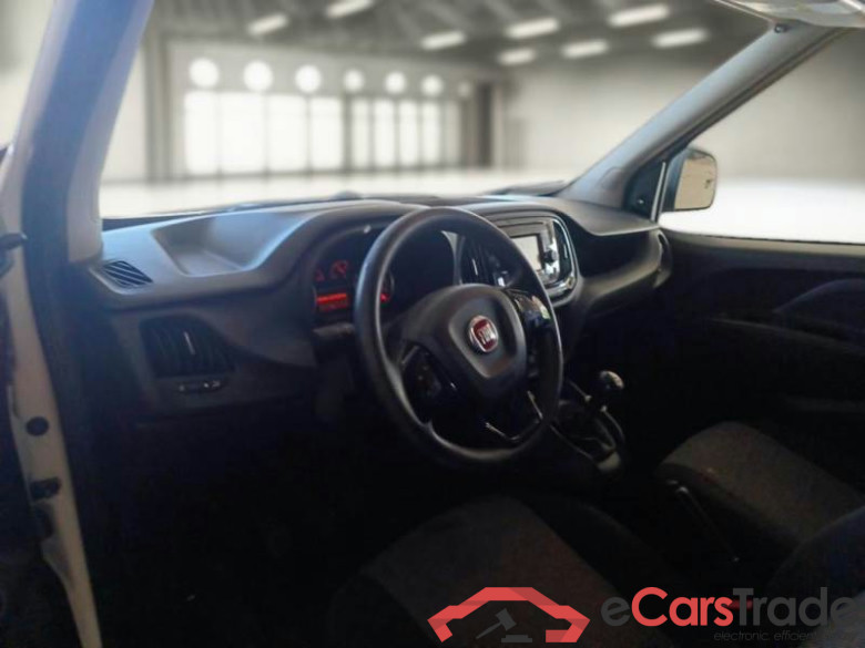 FIAT DOBLÒ CARGO / 2014 / 3P / VETT. FURGONATA CH1 BUSINESS 1.4 NAT. POWER 120CV E6D #4