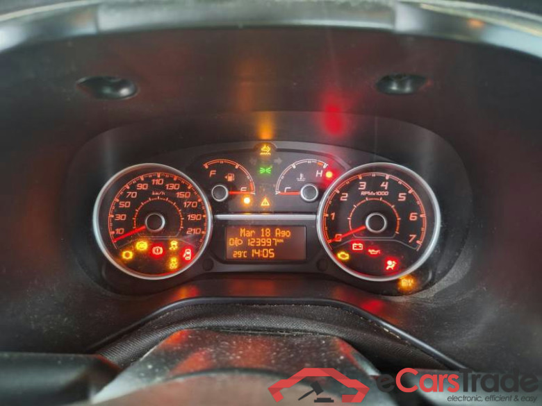 FIAT DOBLÒ CARGO / 2014 / 5P / COMBI CH1 LOUNGE 1.6 MJET 120CV E6D-F N1 #4
