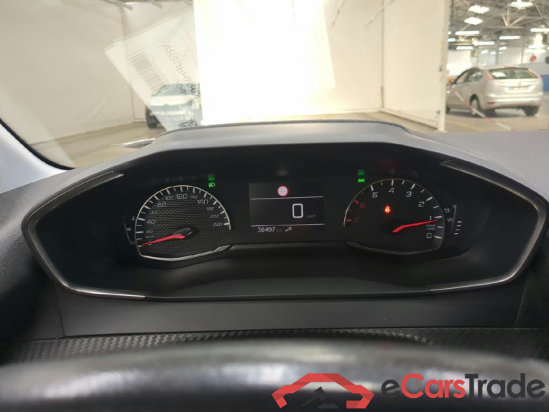 PEUGEOT 208 / 2019 / 5P / Berline PureTech 75 S&S Active Pack #6