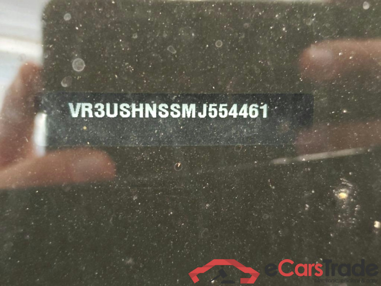 Peugeot 2008 Allure 1.2 Puretech 130 EAT8 5d #6