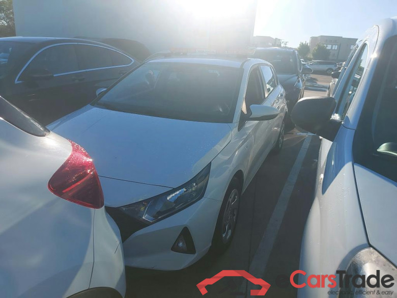 HYUNDAI i20 / 2020 / 5P / berlina con portón 1.0 TGDI 74kW (100CV) 48V Essence #1