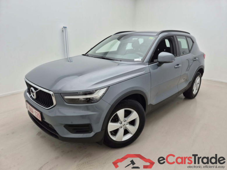 VOLVO XC40 T3. MOM. CORE #1
