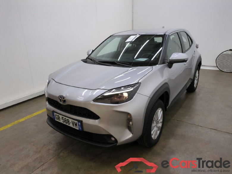 TOYOTA Yaris Cross Hybride / 2021 / 5P / SUV 1.5 HYBRID 116H DYNAMIC BUSINESS BEY AWD #1