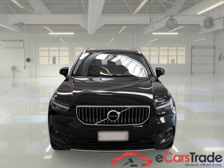VOLVO XC40 / 2017 / 5P / SUV T5 PLUG-IN HYBRID AUTO RECH INSCRIP EXPR #6