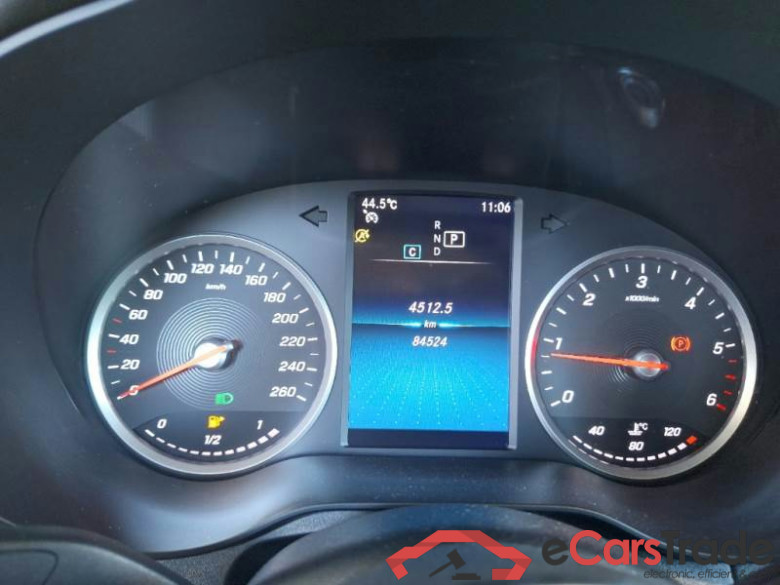 MERCEDES-BENZ GLC / 2019 / 5P / SUV 220 D 4MATIC BUSINESS EXTRA AUT. #4