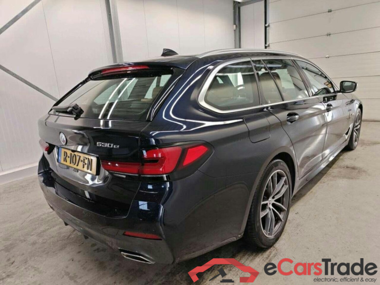 BMW 5-serie Touring 530e Bns Edit.+ #2