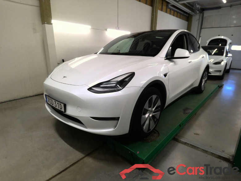 Tesla Model Y Long-Range AWD #1