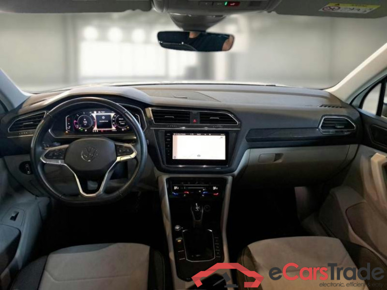 VOLKSWAGEN TIGUAN / 2020 / 5P / SUV 2.0 TDI SCR 110KW ELEGANCE DSG #3