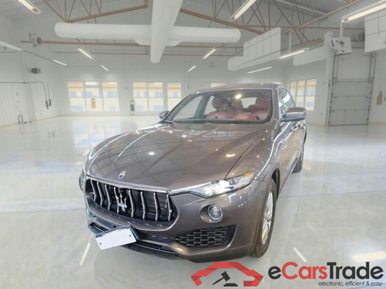 MASERATI LEVANTE / 2016 / 5P / SUV 3.0 V6 350CV Q4 AUTO #1