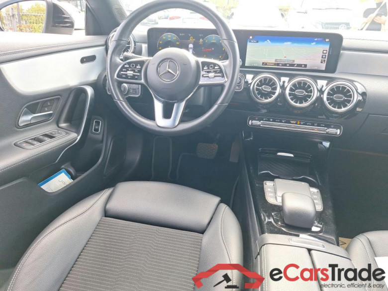 Mercedes CLA 200d Progressive Aut. Pano LED Widescreen Ambient Navi 1/2 Sport-Leather KeylessGo Camera Klima PDC ... #3