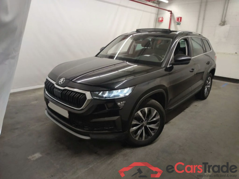 Skoda Kodiaq 2.0 TDI Clever 7PL Aut. Pano LED Virtual Navi KeylessGo Camera Klima PDC ... #1