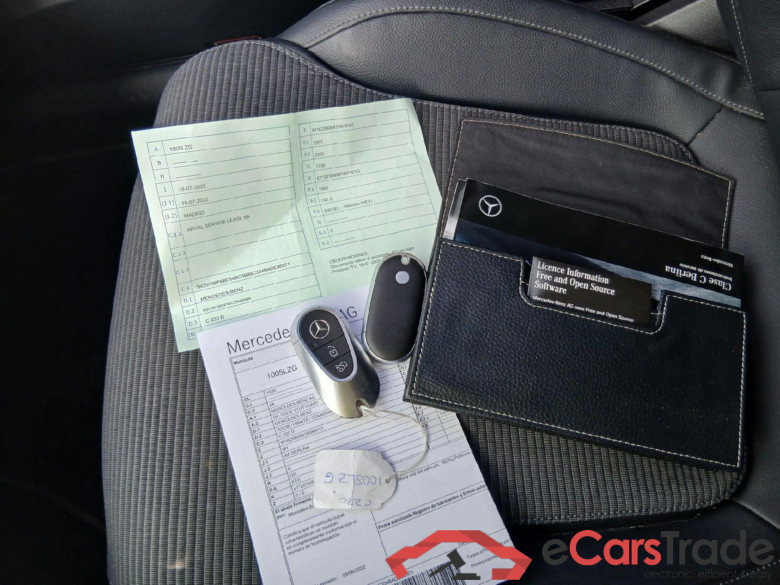 MERCEDES-BENZ Clase C / 2021 / 4P / sedán C 220 d #5